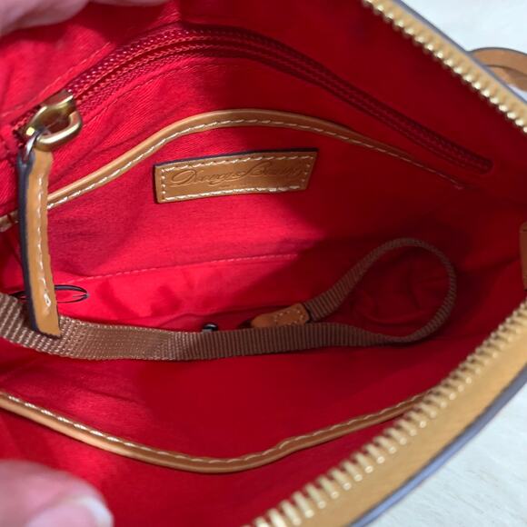 DOONEY & BOURKE Smooth White Italian Leather Petite Domed Crossbody - Picture 9 of 16